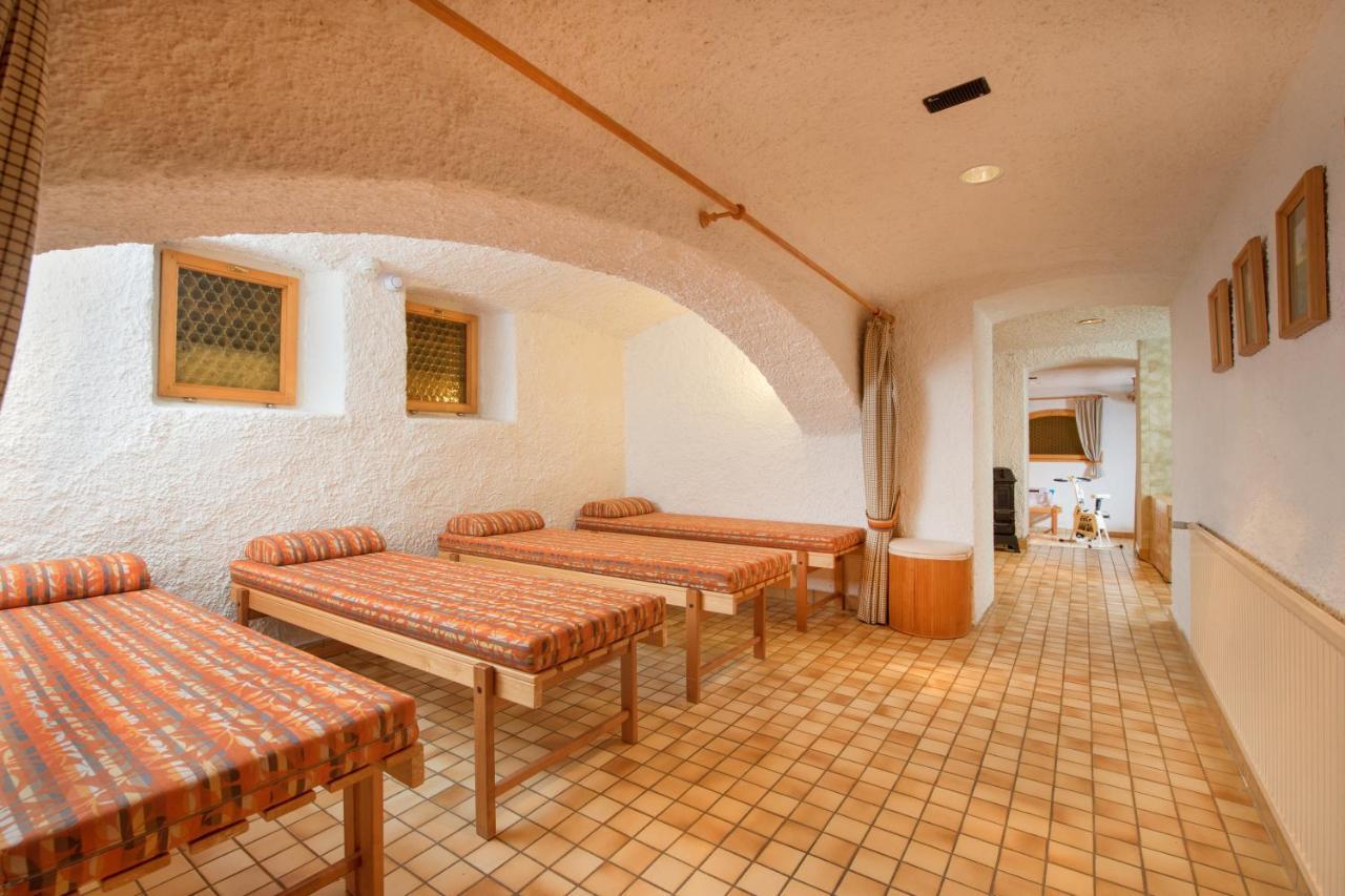 Hotel Schoenruh Drobollach am Faakersee Bagian luar foto