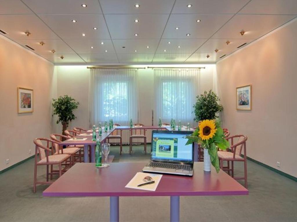 Hotel Schoenruh Drobollach am Faakersee Bagian luar foto