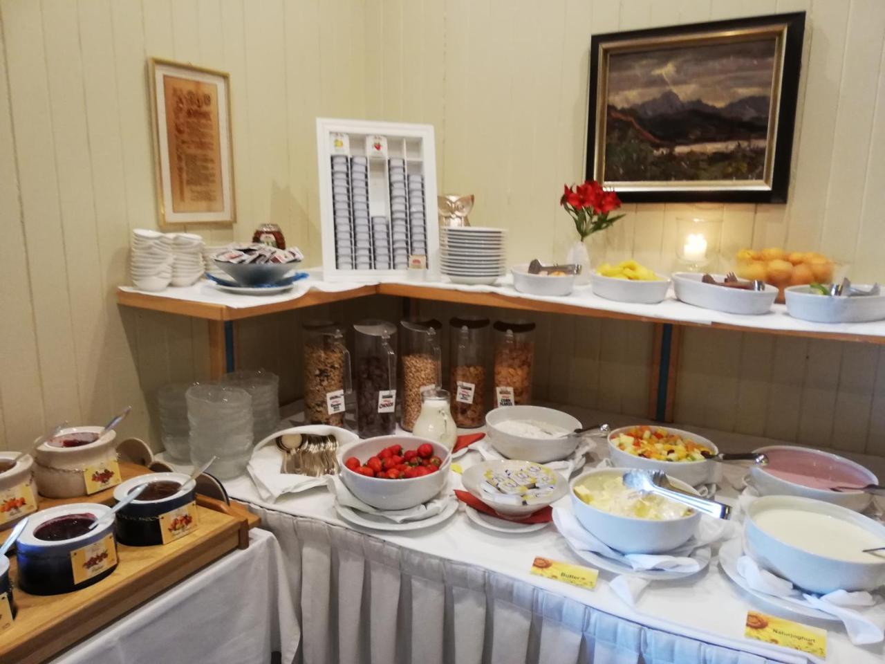 Hotel Schoenruh Drobollach am Faakersee Bagian luar foto